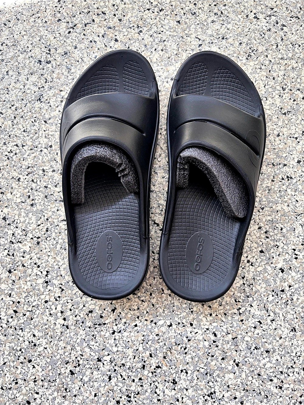 Oofos OOahh Slide Sandal Sport Flex Slides Black Like New